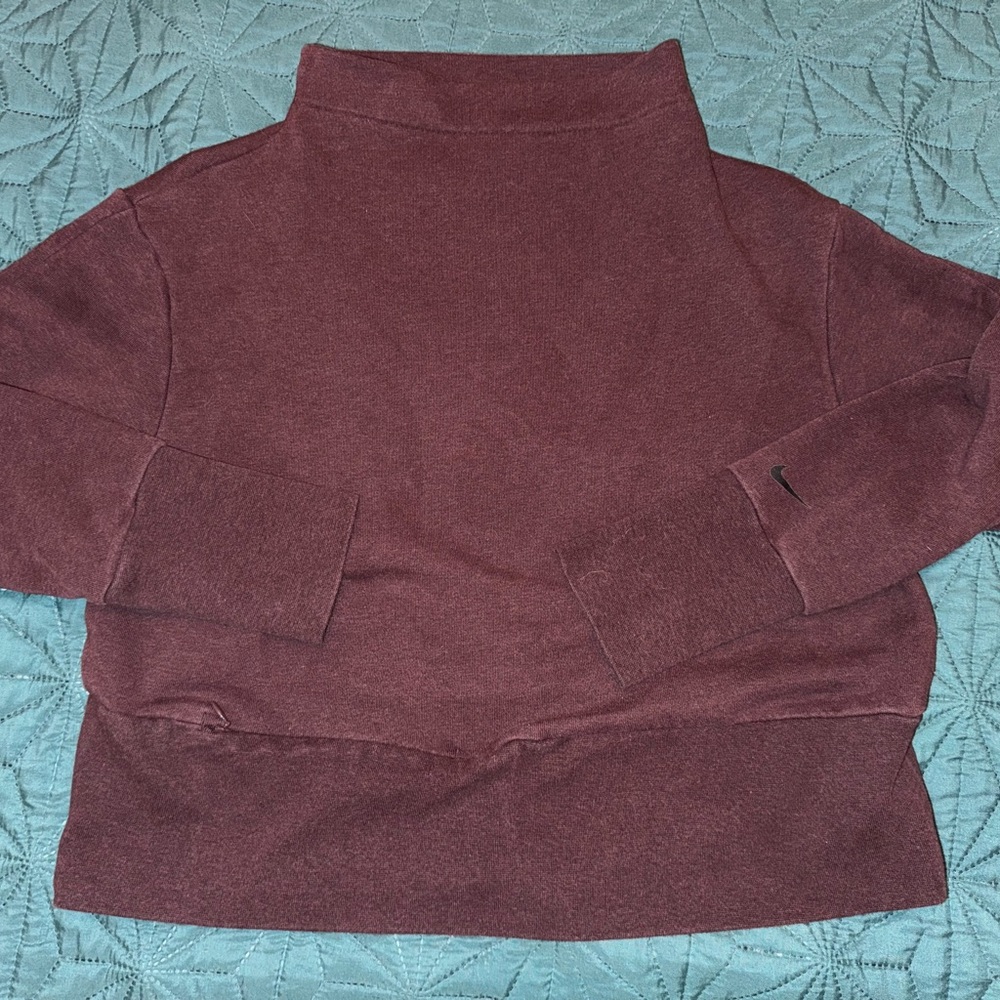 Nike Dri-FIT Maroon Women’s Cropped Sweatshirt Medium M